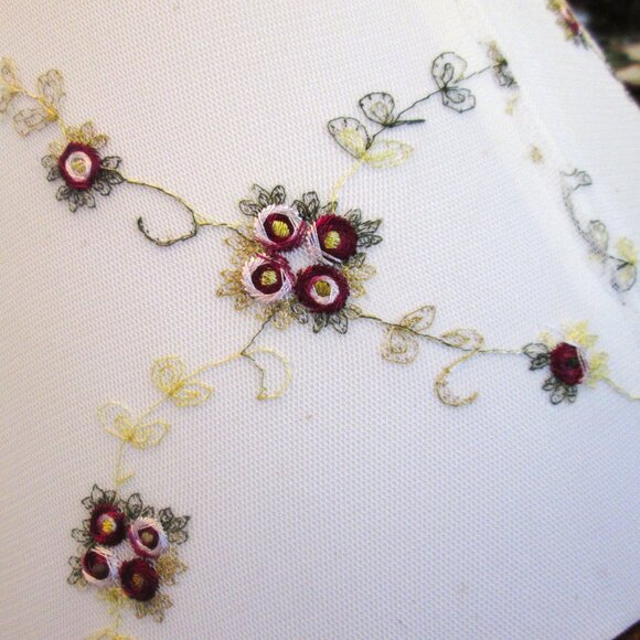 Vtg Off White Large Hurricane lampshade pair of delicate red flowers & green vin - Picture 6 of 16